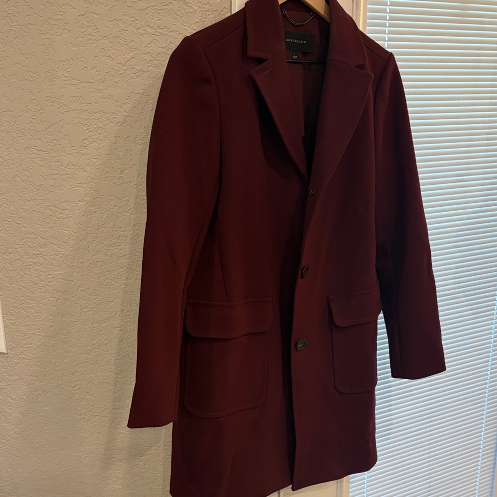 Women’s Ann Taylor Burgundy Coat